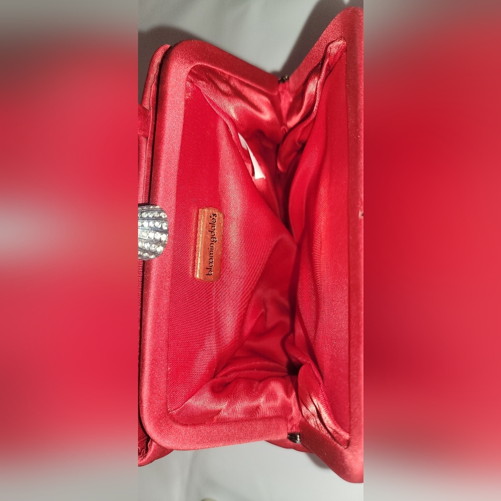 Red Satin Top-Handle Women's Bag BLOOMINGDALE' Little Red Bag Purse Handbag NEW - Picture 10 of 14